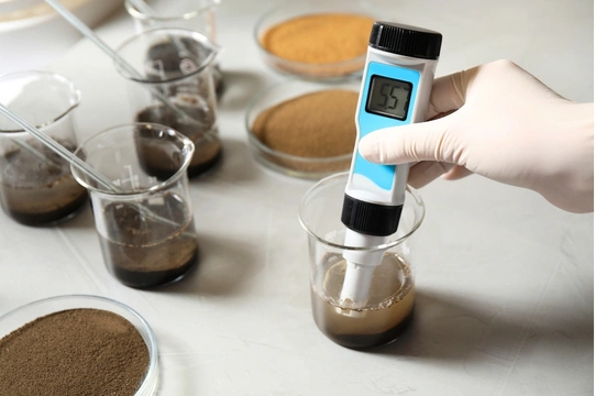 Análisis de laboratorio para encalado agrícola
